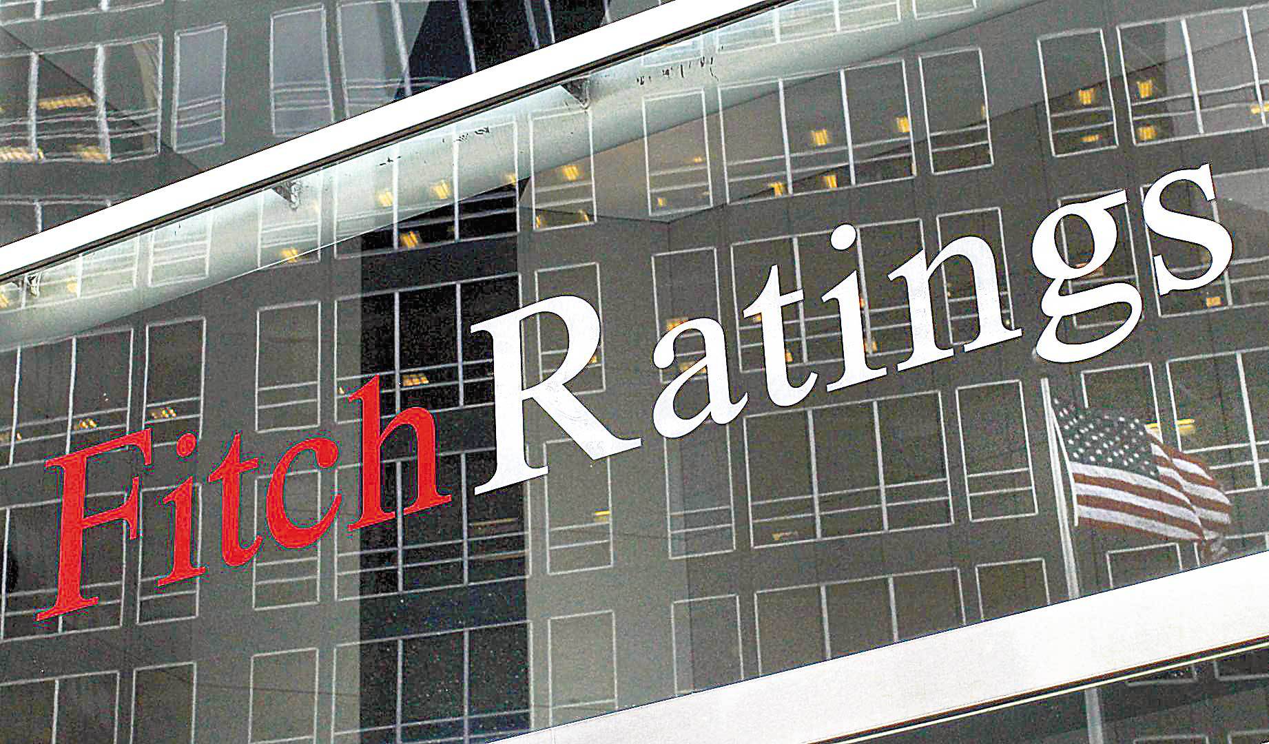 Fitch Rating a confirmat rating-ul României la BBB-