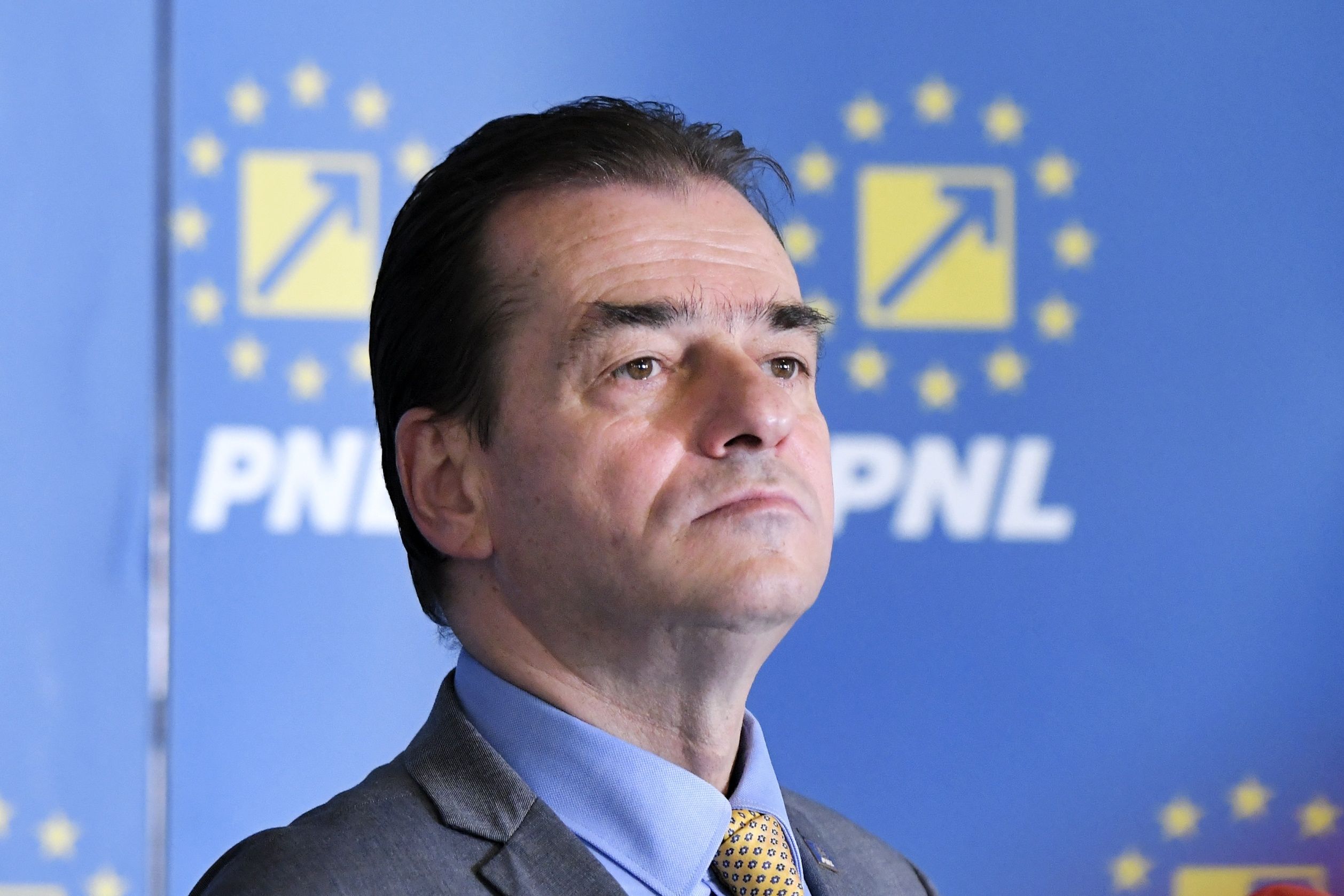 Ludovic Orban, premierul României: Salariul minim va creşte cu siguranţă de la 1 ianuarie 2020