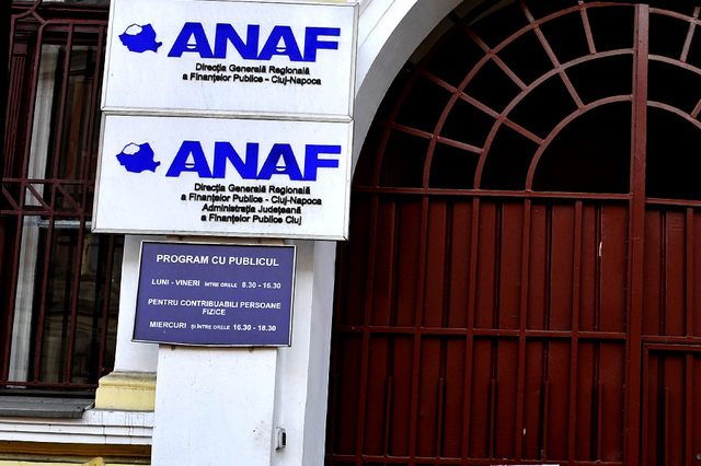 Ce mai scoate la vânzare ANAF în ianuarie: Maşini, terenuri, construcţii şi numeroase imobile