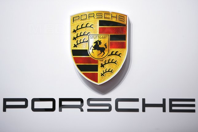 Porsche a prezentat noul Panamera. Seria va include 4 modele