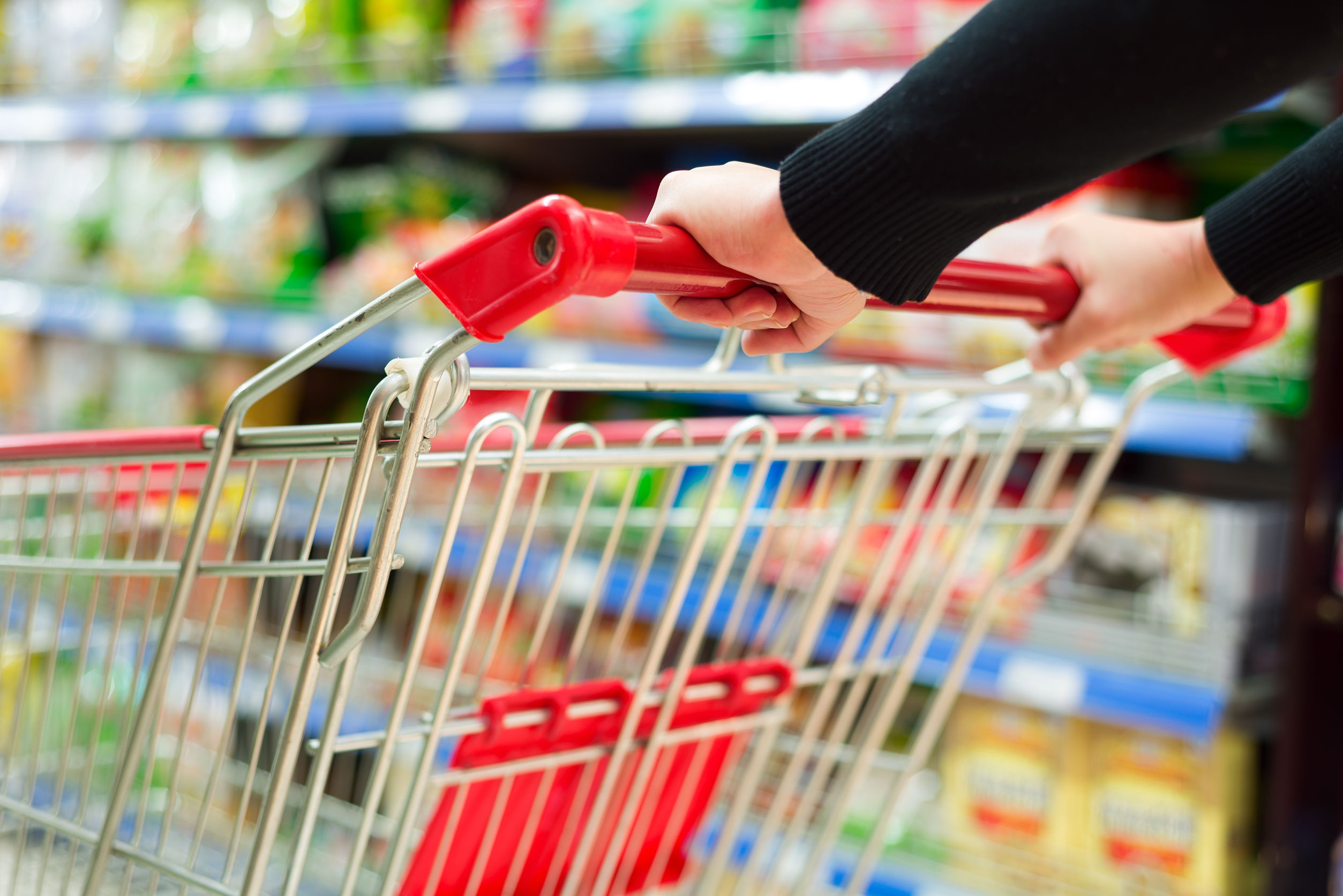 ANPC, despre isteria din magazine: stocurile de alimente cresc cantitatea produselor care se strică