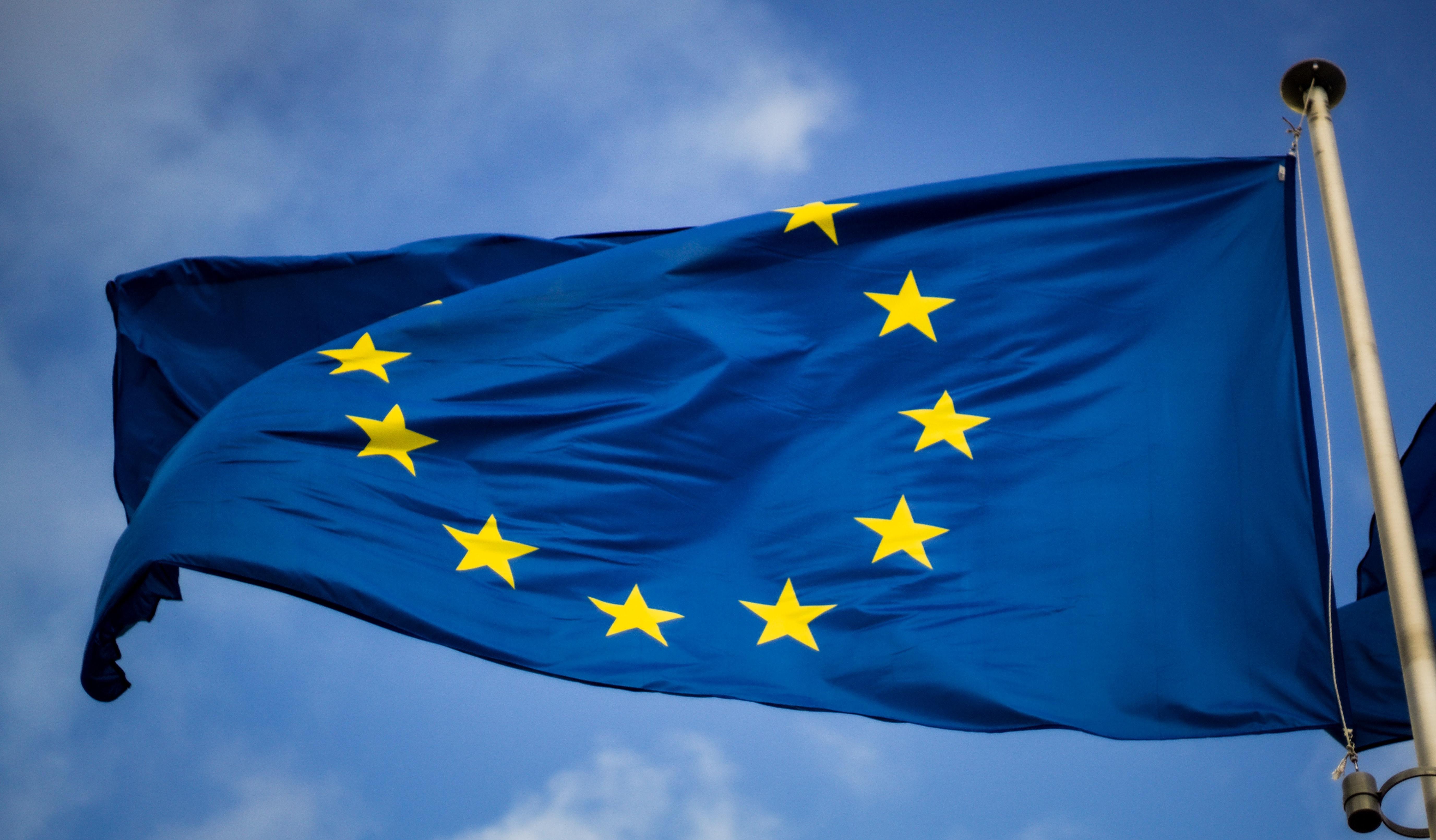 UE stabileşte noi reguli dure pentru Google şi Meta