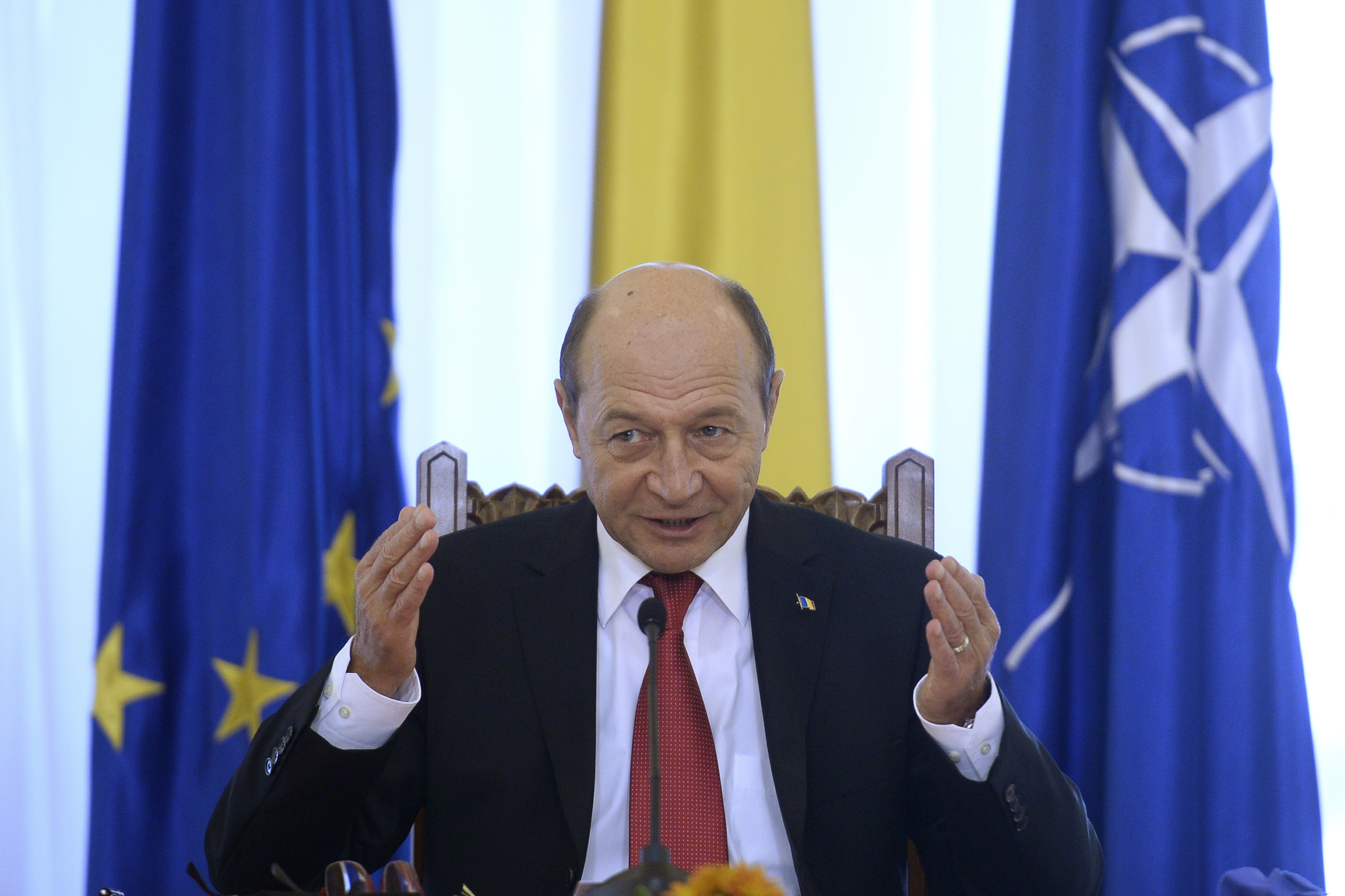 Băsescu despre Ucraina:Nu sunt încrezător în armistiţiul semnat astăzi; nu văd o evoluţie favorabilă