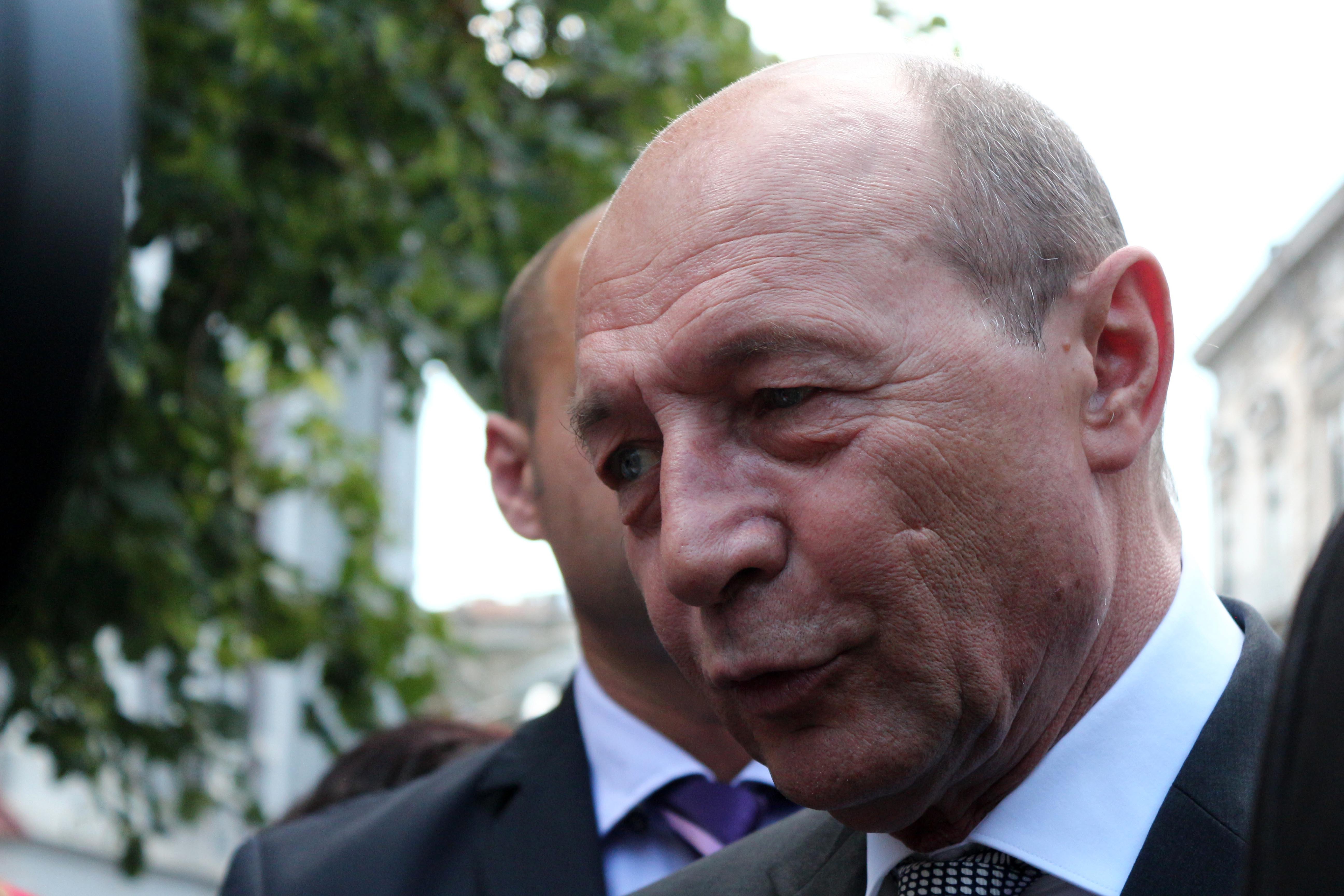 Băsescu: Judecătorul Dumbravă minte. Se pare că sunt magistraţi care ţin neapărat să facă politică 