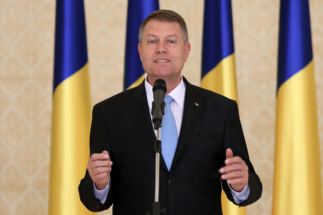 Iohannis va returna "imediat" banii obţinuţi din închirierea casei din Sibiu după decizia justiţiei 