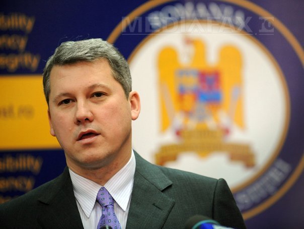 Fostul ministru al Justiţiei, Cătălin Predoiu, fost ministru al Justiţiei: MCV îi confirmă ministrului Toader că merge pe un drum greşti 