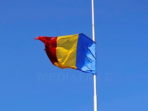 Guvernul a declarat trei zile de doliu naţional în România în memoria Regelui Mihai