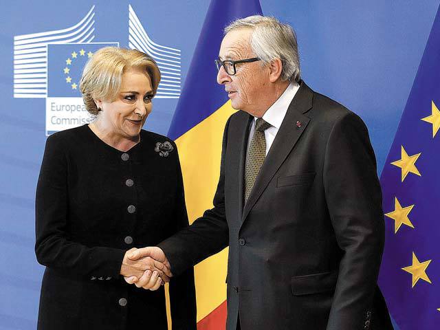 Ce a spus preşedintele Iohannis la întâlnirea cu membrii Colegiului Comisarilor: România împărtăşeşte în totalitate abordarea europeană. Juncker: Preşedinţia română a Consiliului UE are loc într-un ”un moment dificil”