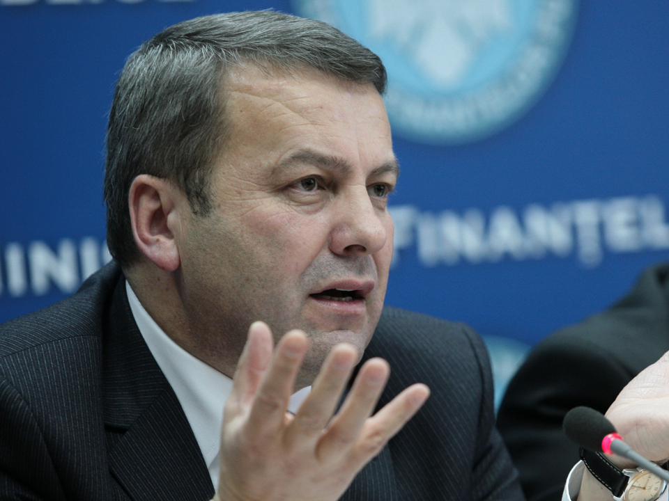 Gheorghe Ialomiţianu, fost ministru al Finanţelor, a demisionat din PNL