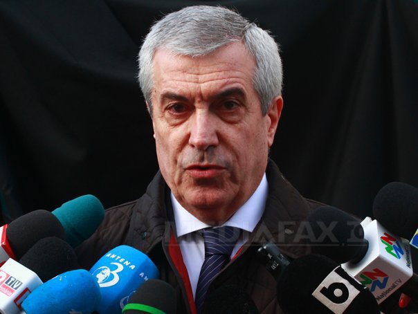 Călin Popescu Tăriceanu şi-a anunţat demisia din funcţia de preşedinte al Senatului