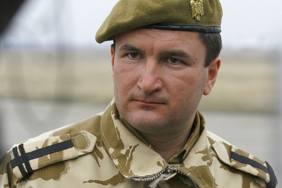 Schimbări în armată: Generalul Daniel Petrescu a fost numit în funcţia de noul şef al Statului Major al Apărării