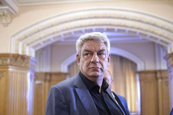 Fostul premier Mihai Tudose revine în PSD după ce a demisionat din Pro România în decembrie