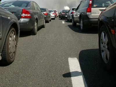 Traficul din Capitală, restricţionat în weekend pentru BICICLEŞTI şi alte evenimente