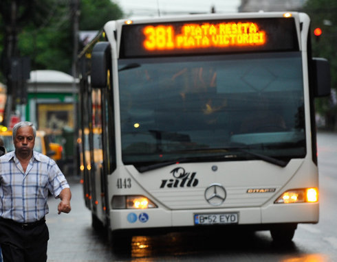 RATB: Linie specială de autobuze pentru participanţii la Summer Well; o călătorie-3,5 lei
