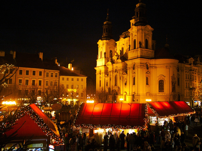 Târgurile de Crăciun în marile oraşe europene: Preţuri de la 149 de euro/persoană