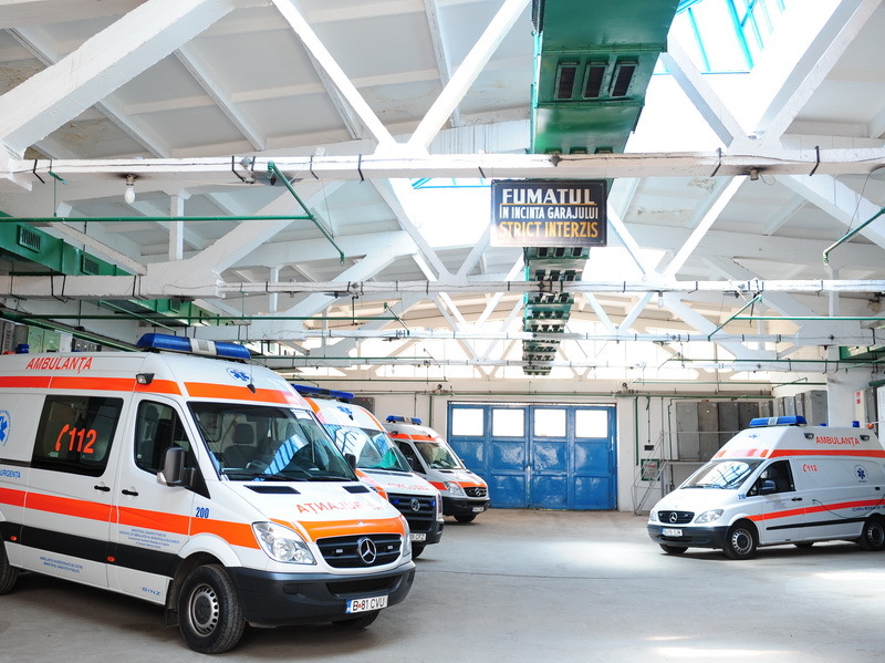 Primăria Capitalei va cumpăra 100 de ambulanţe pentru Serviciul de Ambulanţă Bucureşti-Ilfov
