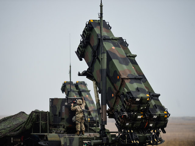 Ministrul Apărării: Până la finele anului, Armata Română va achiziţiona primul sistem Patriot 