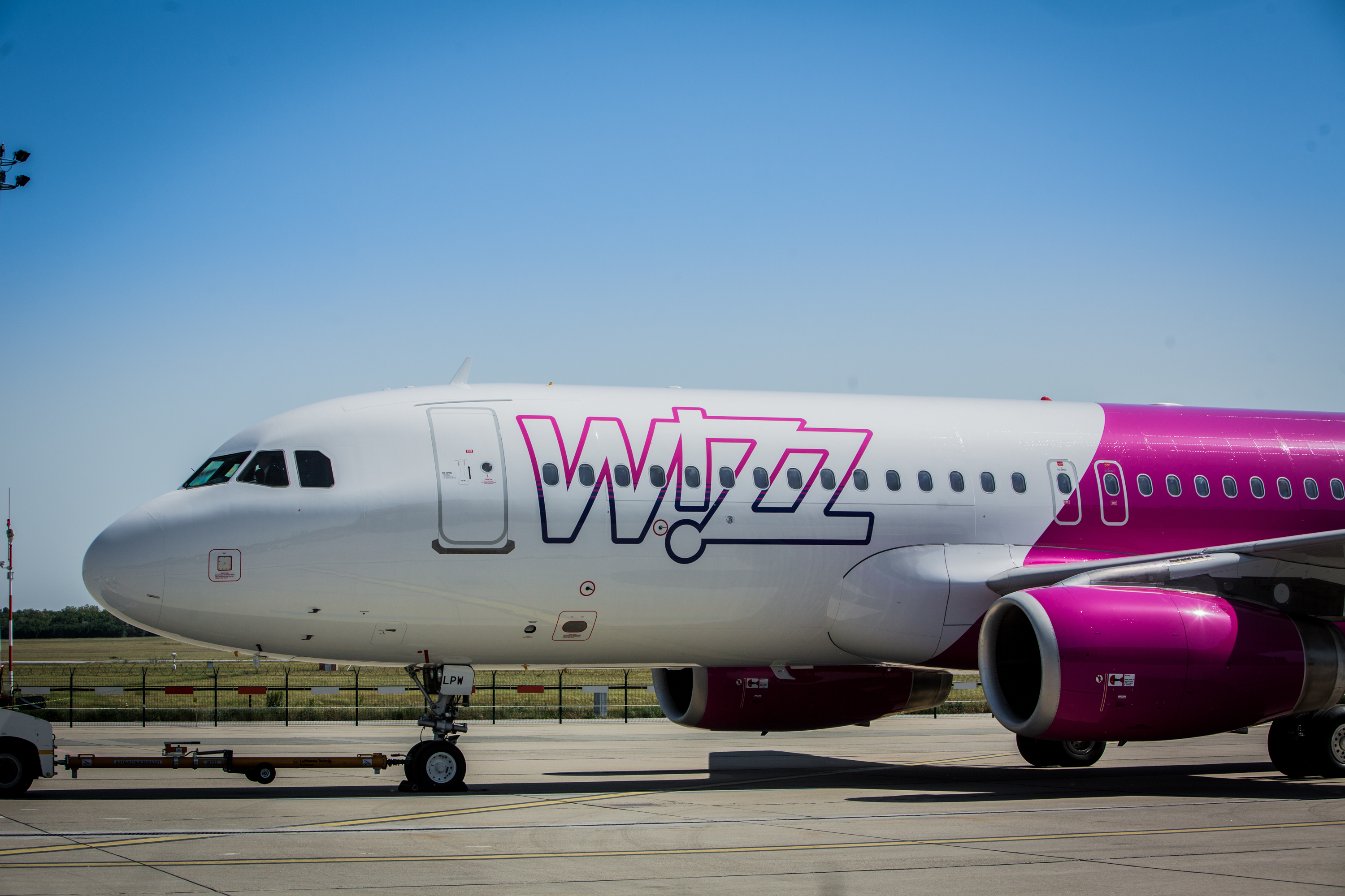 Wizz Air: Zborul Liverpool-Craiova, anulat din cauza condiţiilor meteo nefavorabile