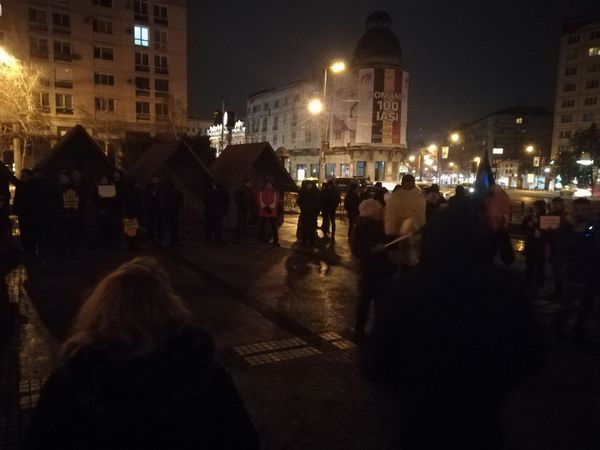 Proteste în câteva oraşe din ţară după anunţul lui Tudorel Toader privind revocarea şefei DNA 