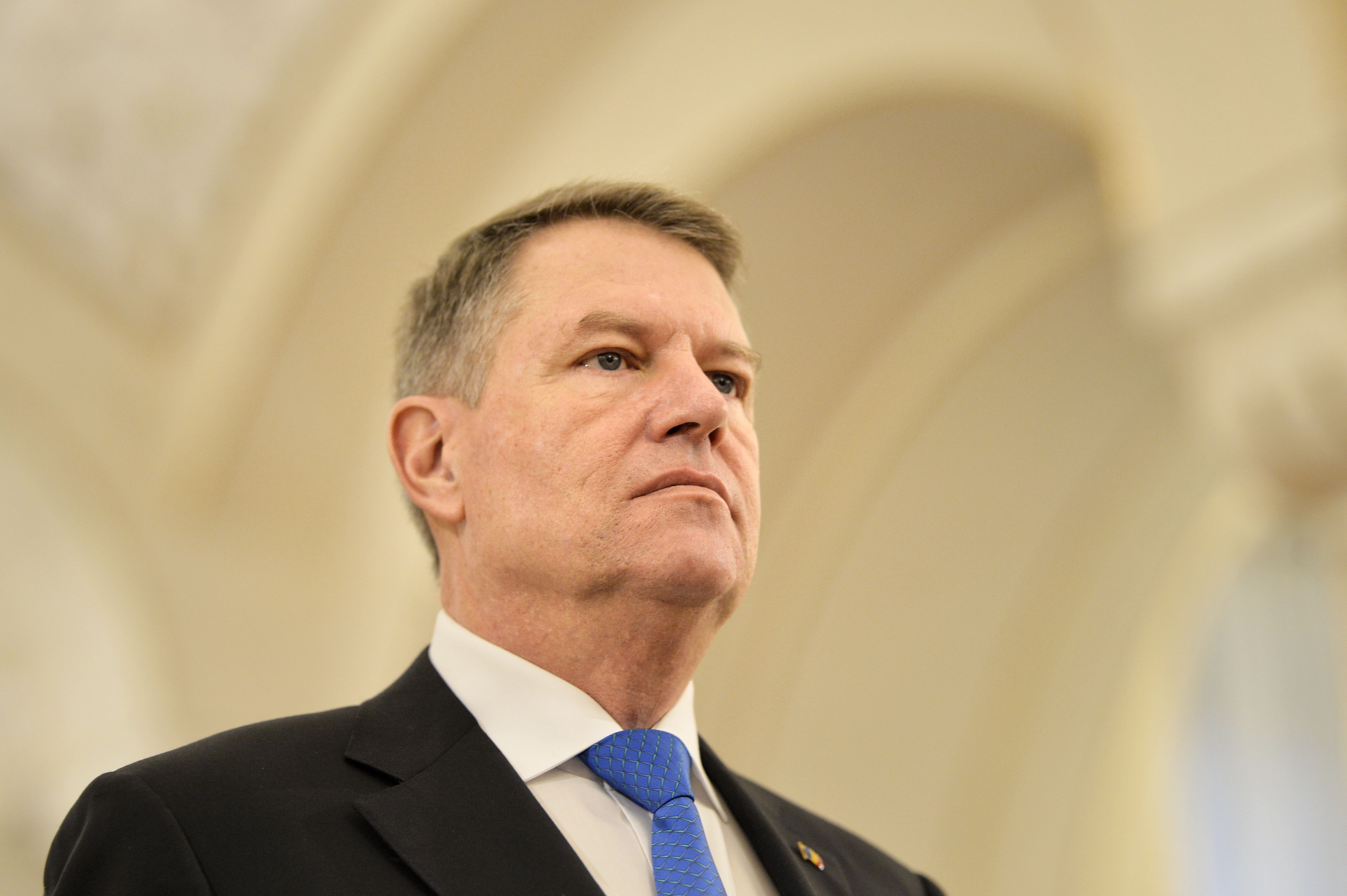 Este oficial: Klaus Iohannis a semnat decretul pentru eliberarea din funcţie a lui Felix Bănilă
