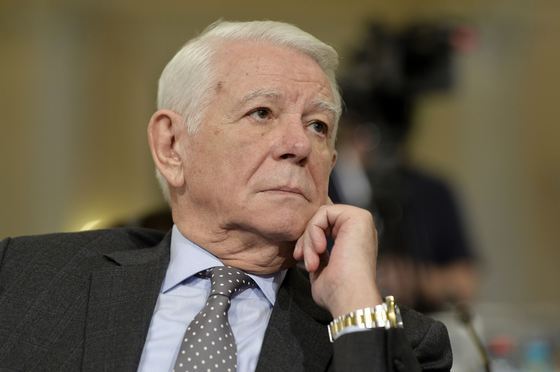 Teodor Meleşcanu, după votul moţiunii: Senatul va asigura corectitudinea în dezbaterea politică ce va urma