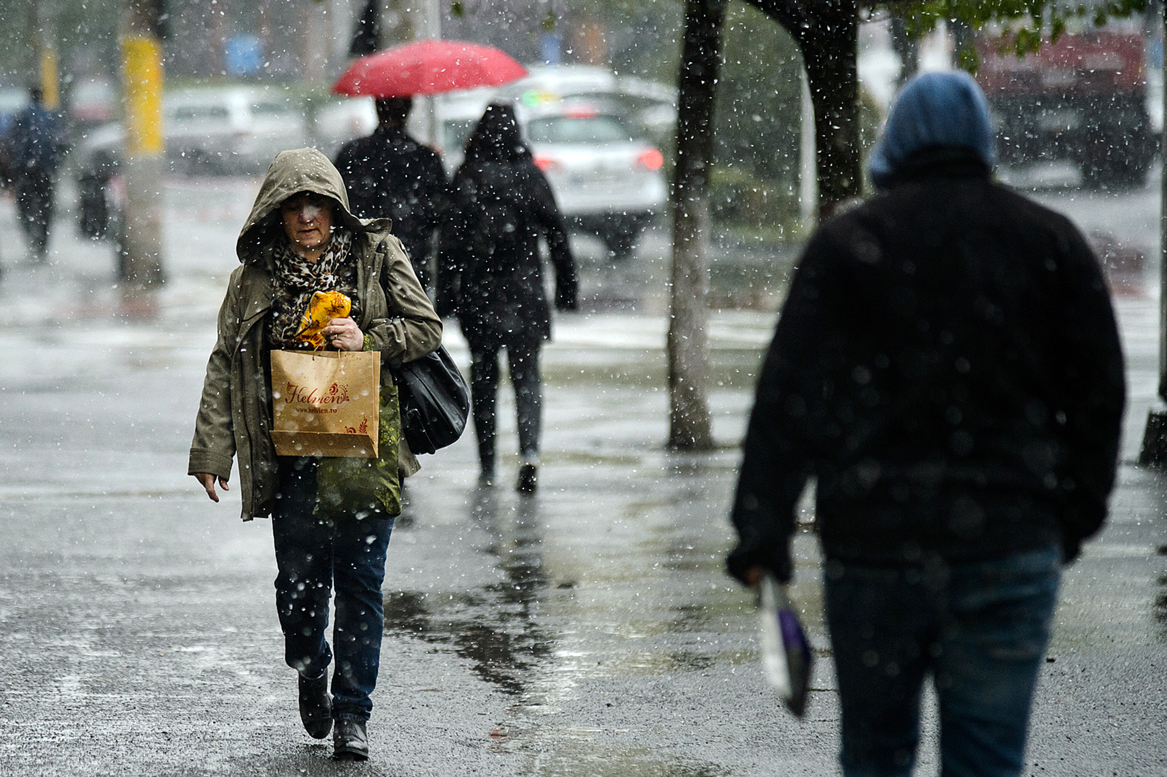 Cum va fi vremea în Bucureşti de 1 decembrie: Temperaturi scăzute şi lapoviţă 