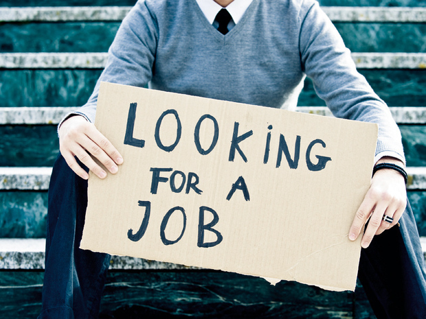 Rata şomajului a atins din nou un minim istoric. Peste 300.000 de persoane nu au încă un job