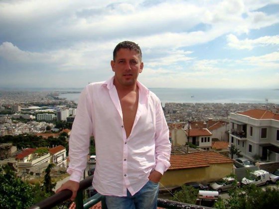 Actorul Costin Mărculescu a fost găsit mort în casă. Poliţia a deschis o anchetă