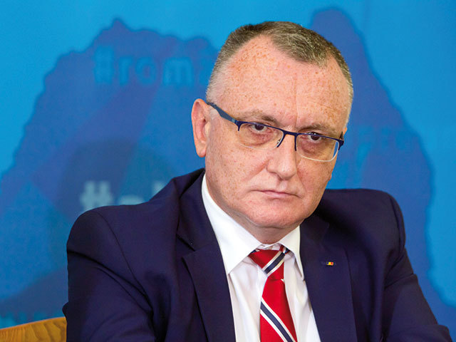 Ministrul Educaţiei, Sorin Cîmpeanu: Numărul infectărilor din rândul elevilor şi al preşcolarilor a depăşit 32.000.