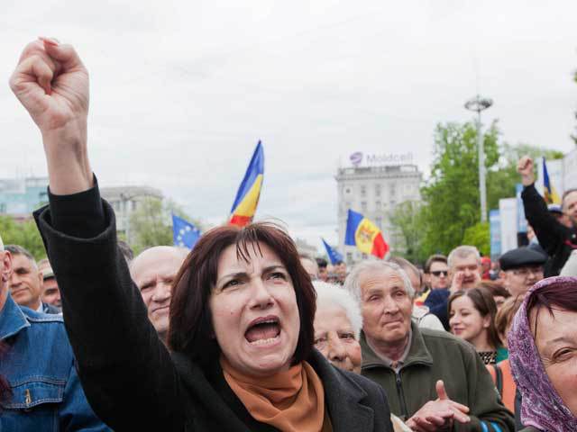 Evreii din Republica Moldova se tem de atacuri antisemite după "dispariţia" miliardului de dolari