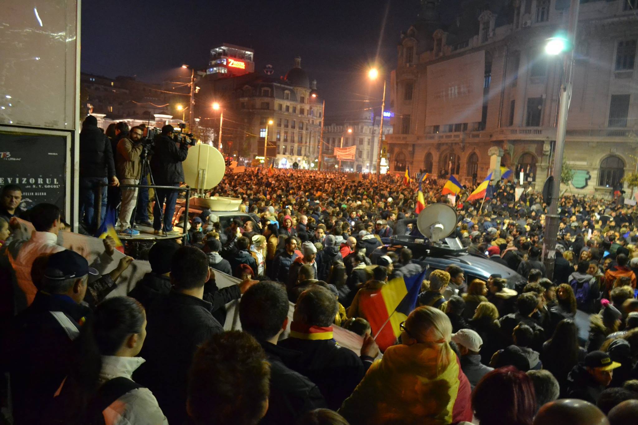 Ce scrie presa internaţională despre evenimentele din România: "Revolta rece a românilor împotriva corupţiei. Pentru prima dată, românii s-au decis să meargă până la capăt. Am putea vedea o ”toamnă română”