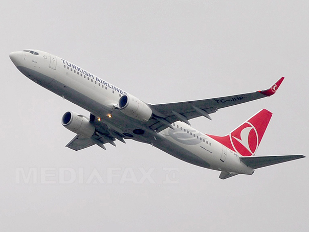 Avion Turkish Airlines care efectua cursa New York-Ankara, deviat în Canada după o alertă cu bombă