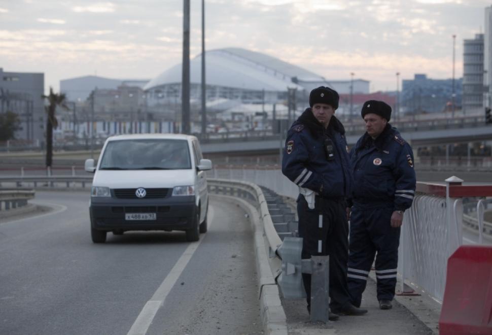 Hidrocentrala din oraşul rus Novosibirsk, evacuată în urma unei alerte cu bombă