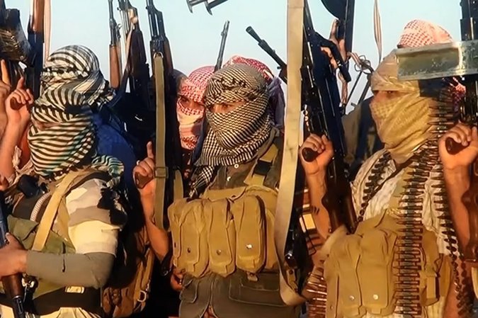 Luptătorii ISIS folosesc droguri pentru a-şi spori capacitatea fizică