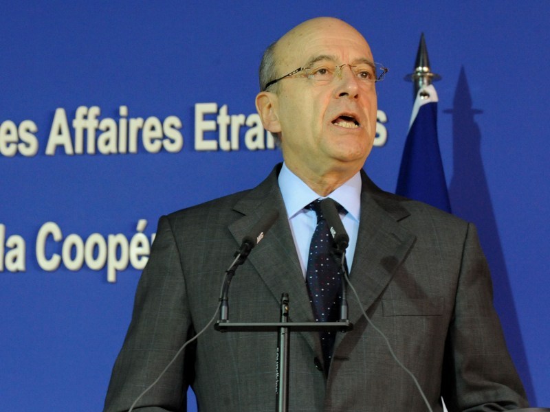 Alain Juppe a anunţat că nu va candida la preşedinţia Franţei
