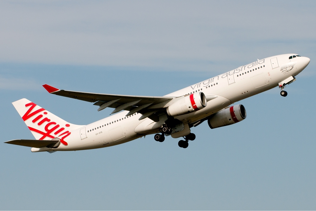 Avion australian, evacuat după descoperirea unui bilet de ameninţare