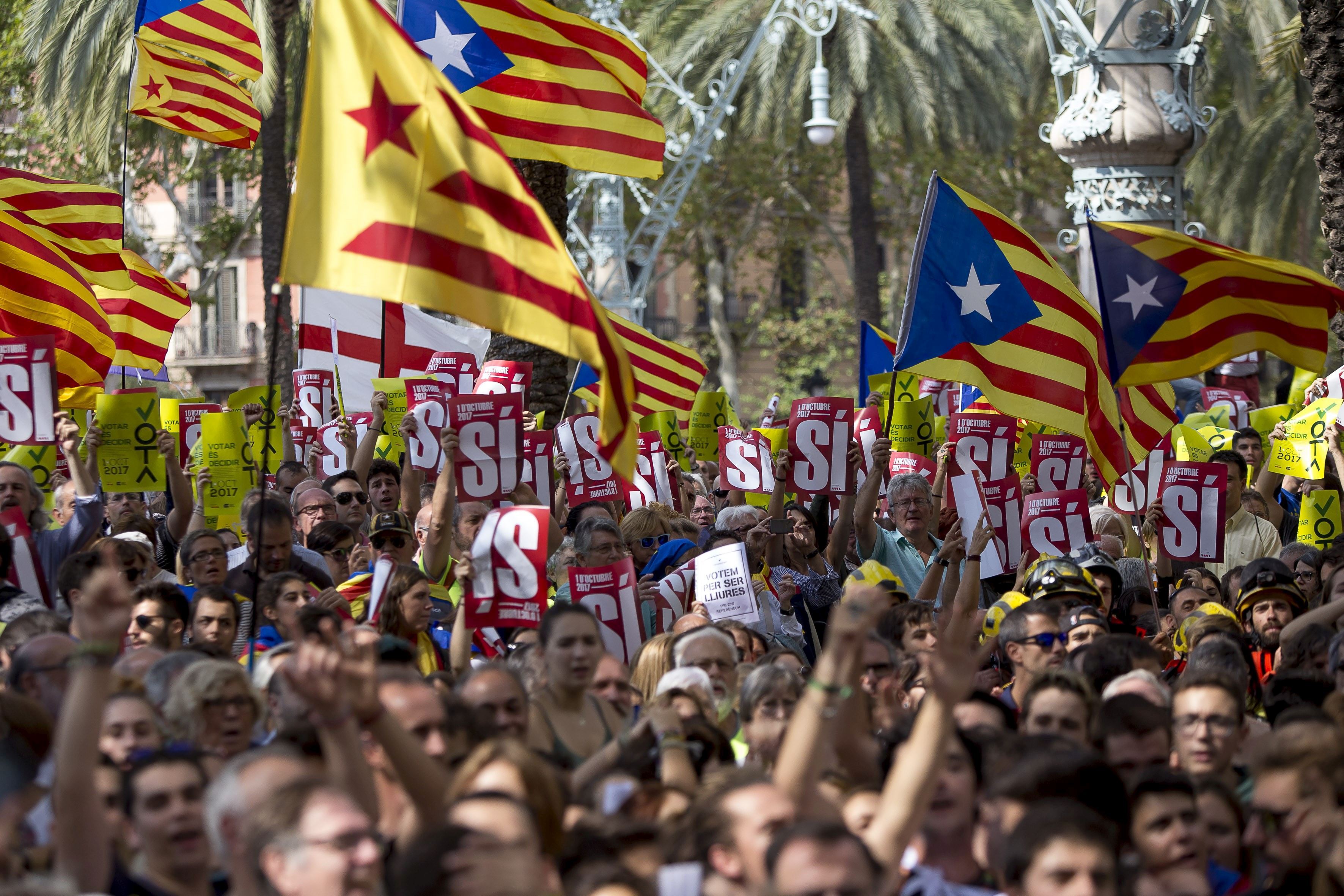 Oficial spaniol: În cazul declarării independenţei Cataloniei, Madridul va declanşa articolul 155