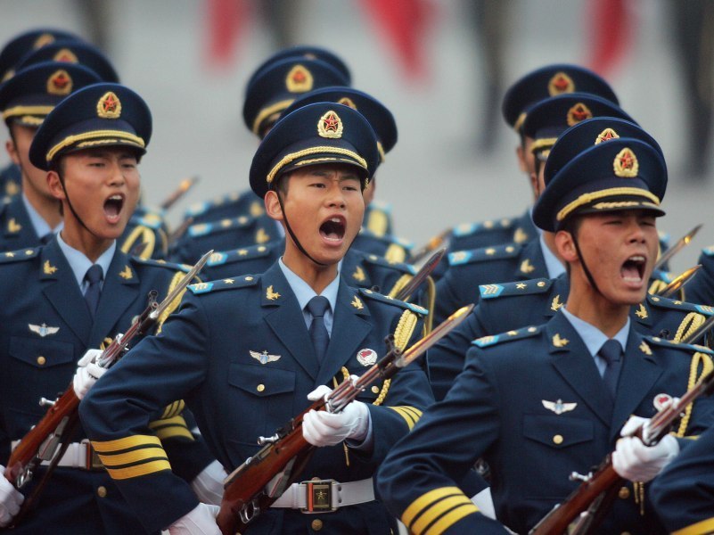 Începe războiul? Preşedintele chinez a cerut armatei să fie pregătită pentru război şi să nu se teamă de moarte