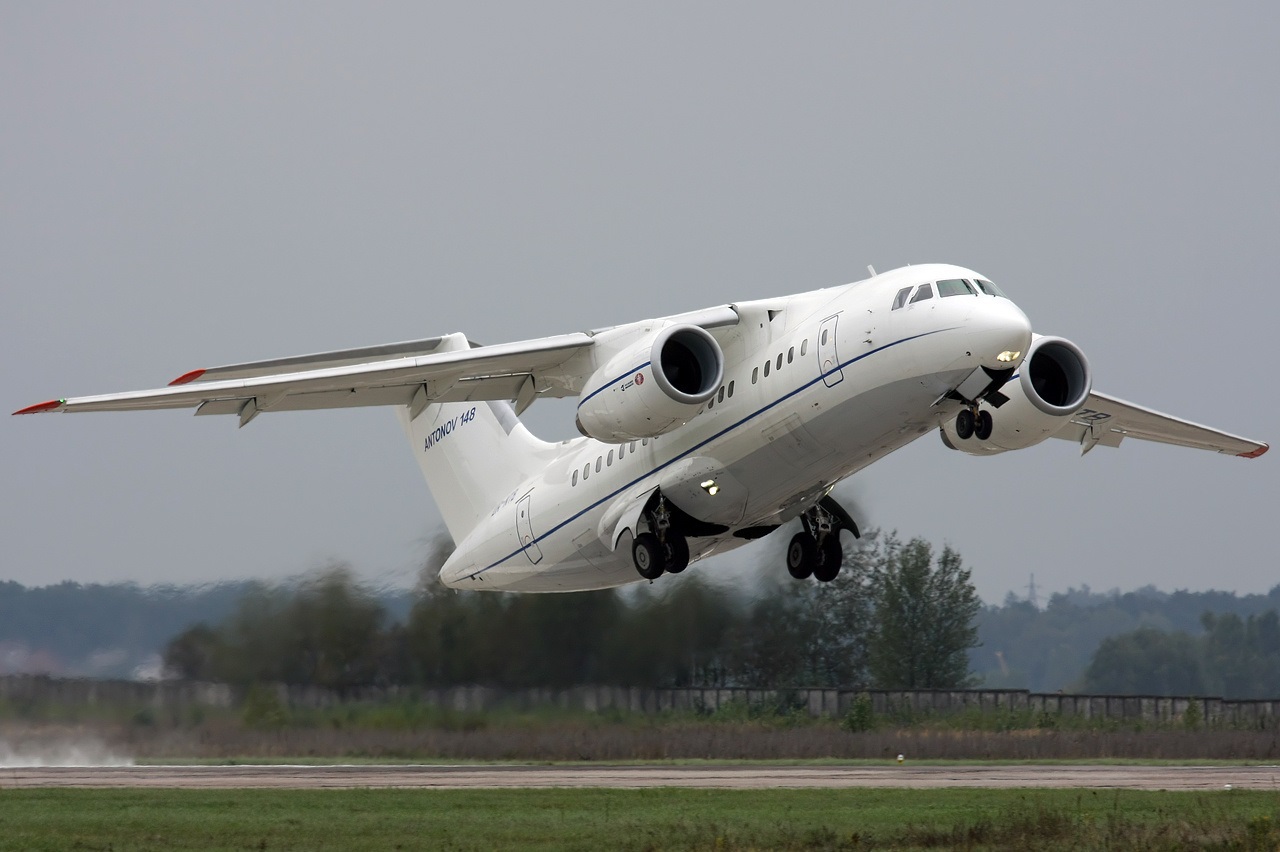 Compania Saratov Airlines a retras temporar toate aeronavele Antonov An-148, după accidentul aviatic