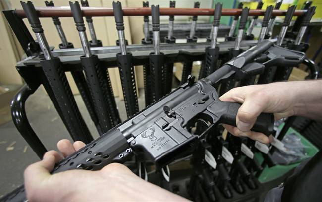 Norvegia vrea să implementeze legea privind interzicerea armelor semiautomate până în anul 2021