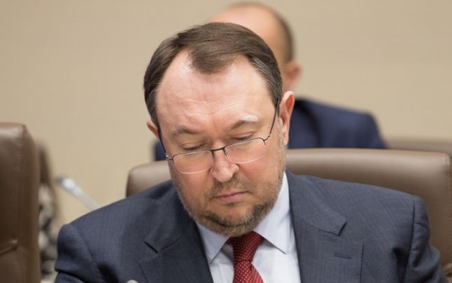 Ministrul moldovean al Justiţiei a demisionat, în urma unor interceptări telefonice apărute în presă: N-am preluat portofoliul de ministru pentru a deveni ţintă electorală