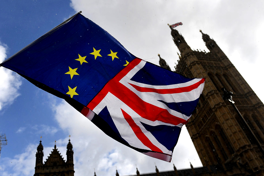 Avertisment: Ieşirea Marii Britanii din Uniunea Europeană va cauza pierderi de cel puţin 16 miliarde de dolari