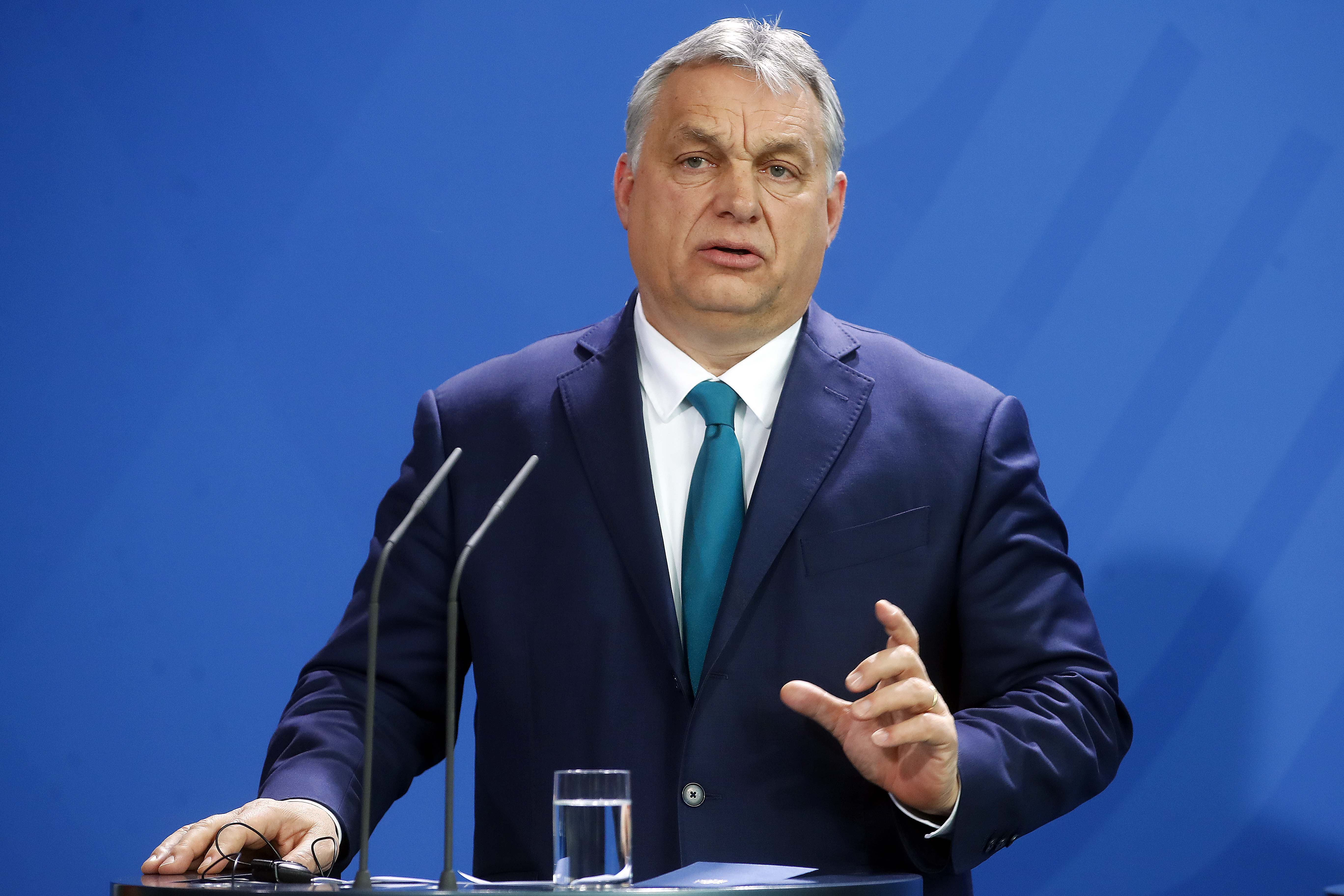 Premierul Ungariei, Viktor Orban, s-a vaccinat anti-COVID-19 cu serul chinezesc Sinopharm