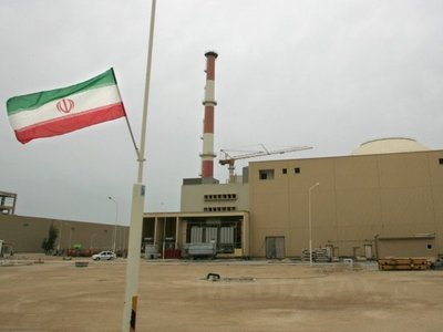 Tensiuni internaţionale: SUA, Franţa, Germania şi Marea Britanie critică programul nuclear iranian. Aministraţia de la Teheran respinge acuzaţiile