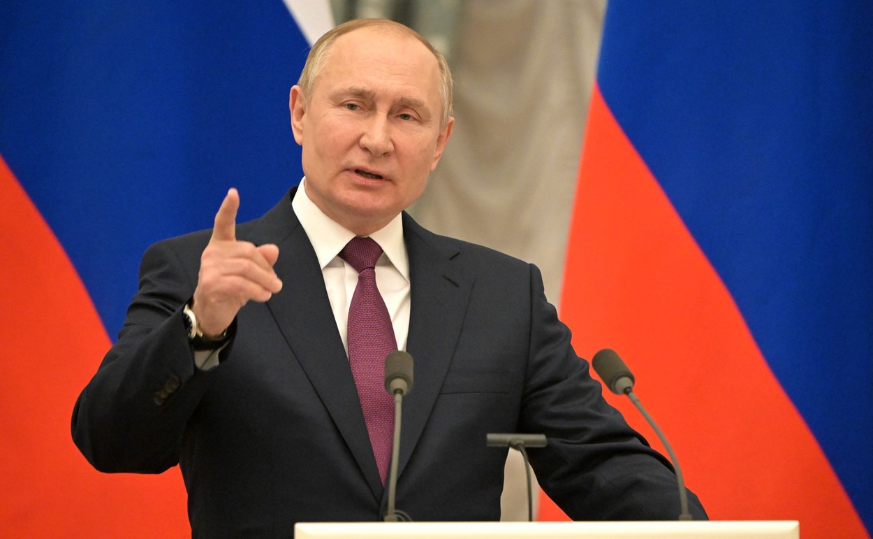 Vladimir Putin către vecinii Rusiei: Nu există intenţii rele şi i-aş sfătui să nu escaladeze situaţia