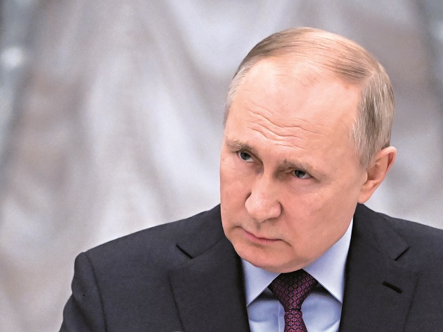 Cancelarul Austriei în discuţii „dure” cu Putin: Karl Nehammer îi cere lui Vladimir Putin oprirea imediată a războiului