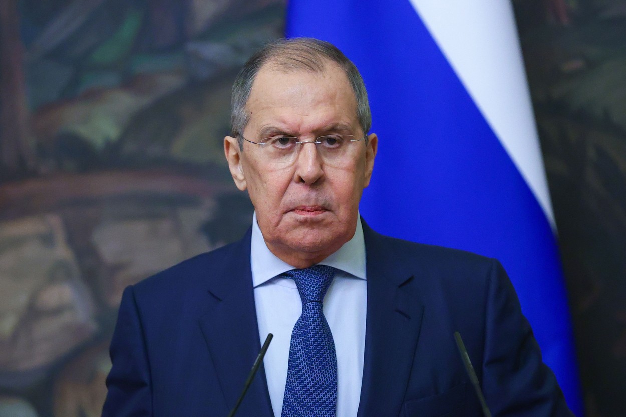 Serghei Lavrov: Occidentul a declarat un „război hibrid total” împotriva Rusiei
