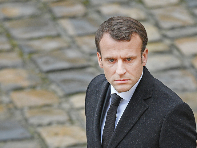 Preşedintele Emmanuel Macron a numit-o pe Elisabeth Borne în funcţia de prim-ministru, la scurt timp după ce Jean Castex şi-a dat demisia din aceeaşi funcţie