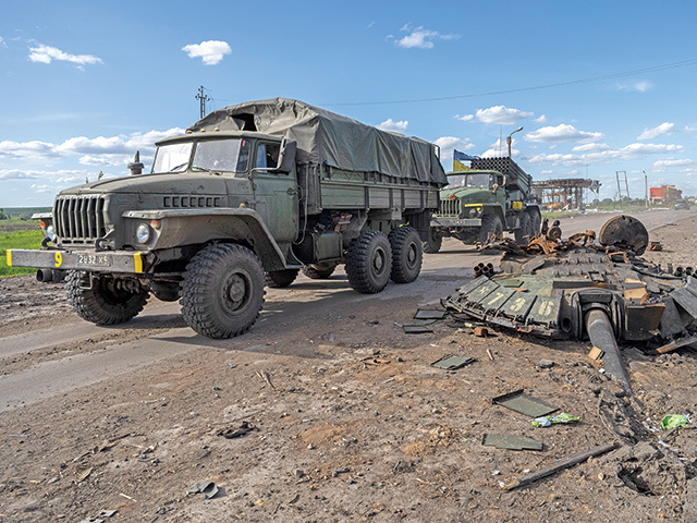Oraş din nord-estul Ucrainei, evacuat în contextul apropierii forţelor militare ruse