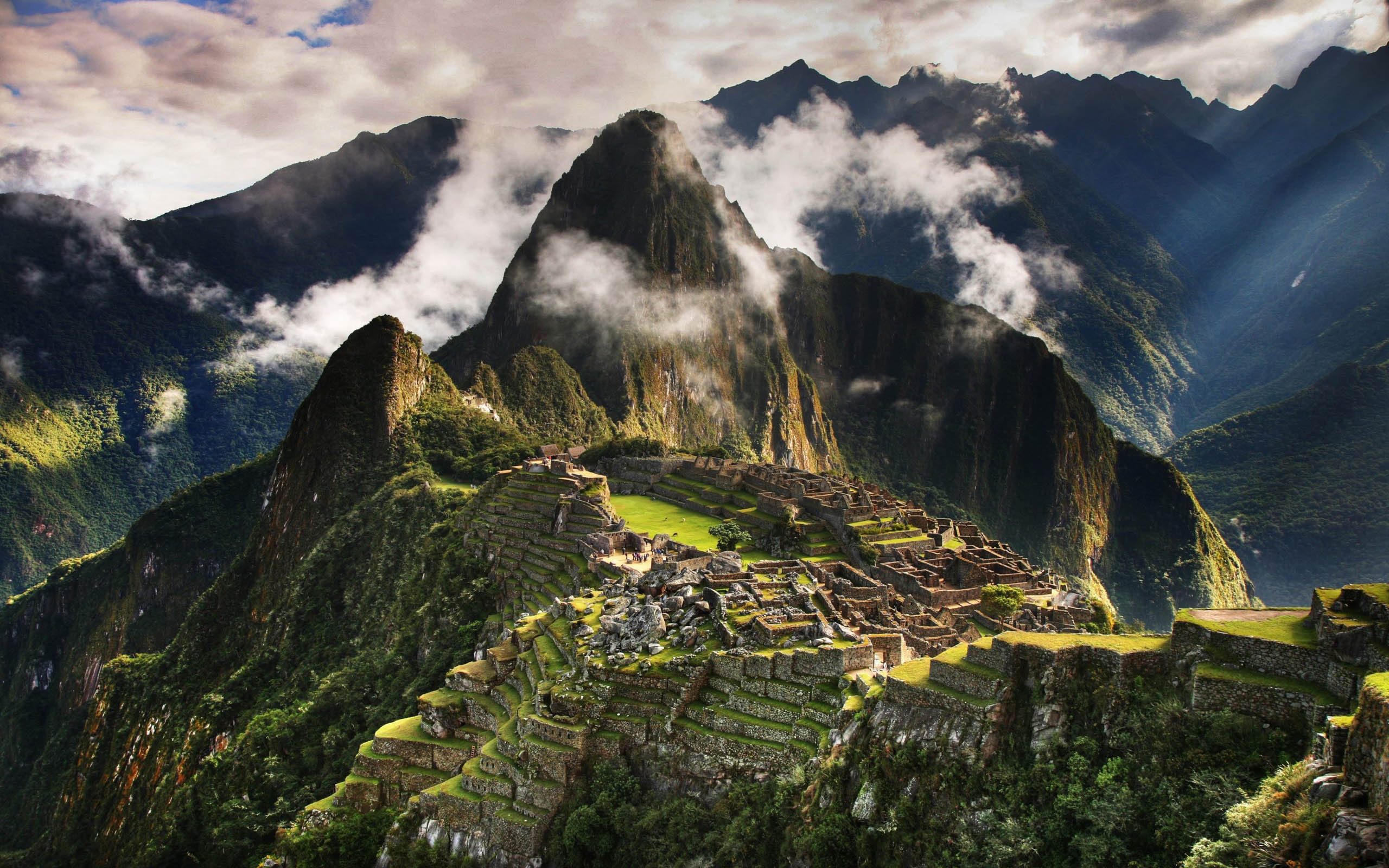 Peru creşte numărul de persoane care pot vizita Machu Picchu
